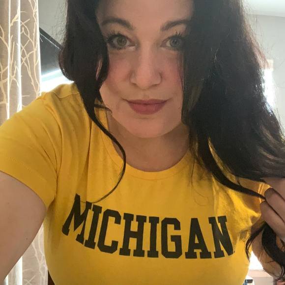 Meet your Posher, Rene - Picture 1 of 1